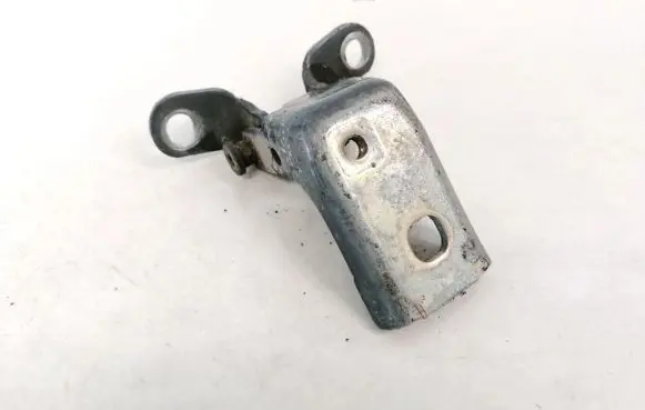 Ford Mondeo Mk III Rear door lower hinge 1S7AF22800AC