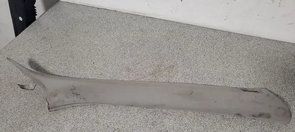 BMW 5 E39 (D)pillar trim (top) 51438227592