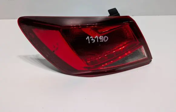 Seat Leon (5F) Rear/tail lights 5F0945257 135V 4W45W