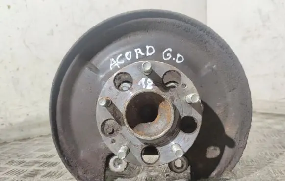 Honda Accord Rear wheel hub