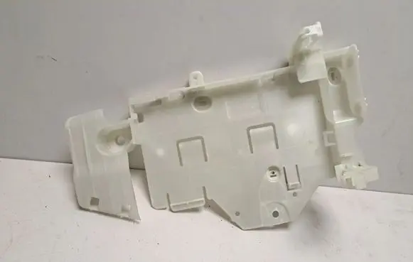 BMW X7 G07 Cabin air duct channel 8780753