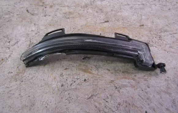 Lynk u0026 co 01 Mirror indicator light 1101051452 10051452100