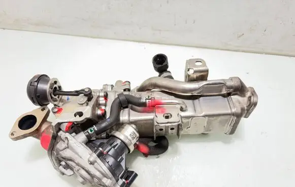 BMW 1 F20 F21 EGR valve 8513132 7822349 11717822349