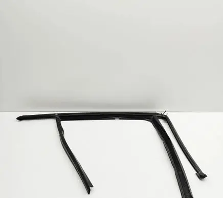 BMW X2 U10 Rear door glass trim molding 5A2FC62