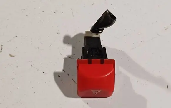 Nissan Micra Hazard light switch