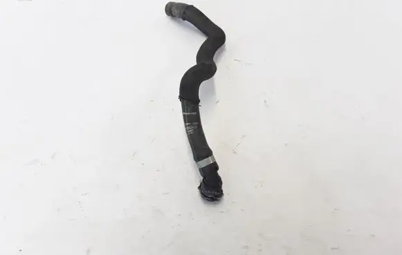 Volvo XC60 Engine coolant pipe/hose