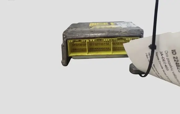 Toyota Corolla Verso E121 Airbag control unit/module 891700F031 213819103