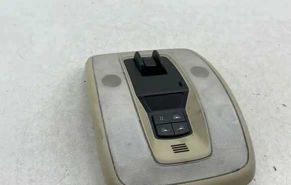 Volvo V70 Front seat light 39855429