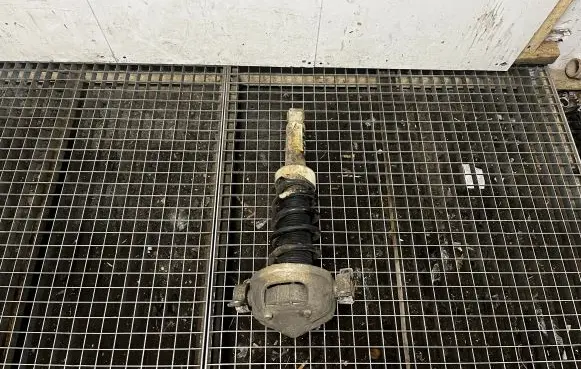 Porsche Cayenne (9PA) Rear shock absorber/damper 7L5512021AH 7L5512021