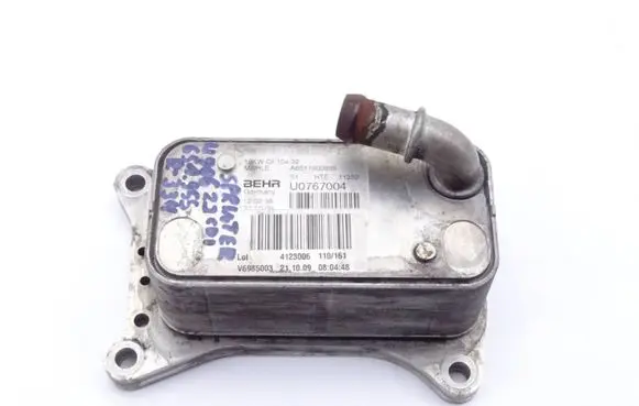 Mercedes-Benz Sprinter W906 Engine oil radiator A6511800865
