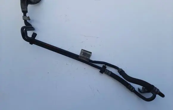 Gearbox oil cooler pipe/hose