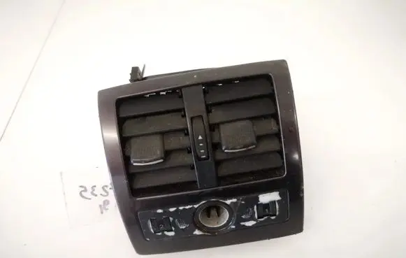 Audi A6 S6 C5 4B Dash center air vent grill 4b0819203