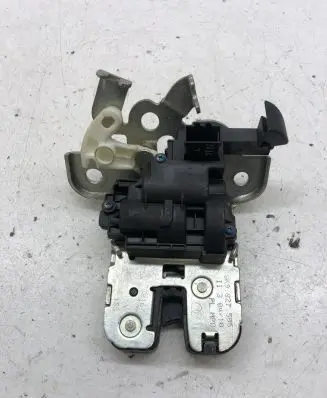Audi A5 Sportback 8TA Tailgate/trunk/boot lock/catch/latch 8K9827505