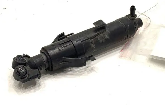 Skoda Superb B8 (3V) Headlight washer spray nozzle 3V0955965