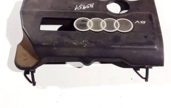 Audi A4 S4 B5 8D Engine cover (trim) 058103724c