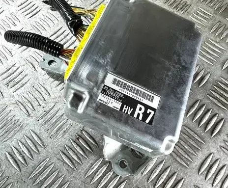 Lexus RX 330 - 350 - 400H Airbag control unit/module 8917048140