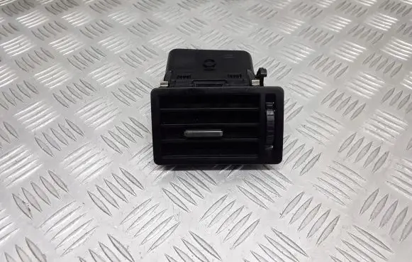 Ford C-MAX I Dashboard air vent grill cover trim 3M51-R018B08-AF