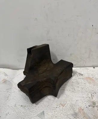 BMW 7 E38 Intake resonator 1432414 8752347