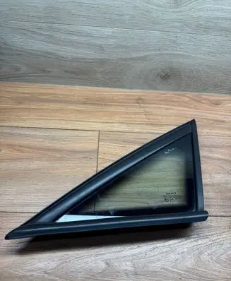 Seat Altea Front door vent window glass four-door 43R001057 DOT27M23100AS2