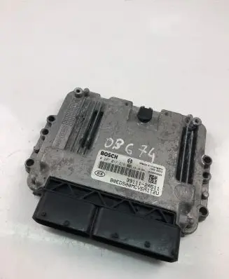 KIA Ceed Engine control unit/module ECU 391112A511 0281017216
