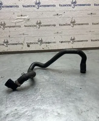Engine coolant pipe/hose