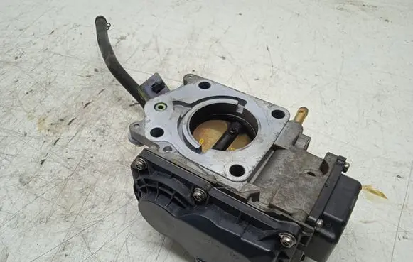 Honda Civic Throttle valve GMA8A50928