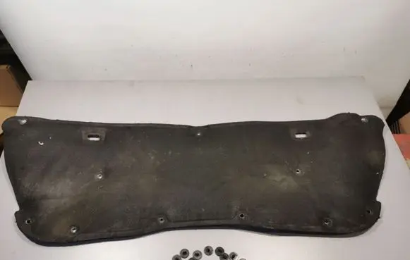 Toyota Corolla Verso E121 Engine bonnet/hood sound/heat insulation 