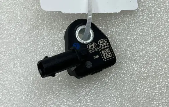 Hyundai Kona I Airbag deployment crash/impact sensor 95920K4000