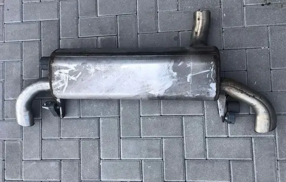 BMW 5 G30 G31 G38 Rear muffler/silencer tail pipe 8582057