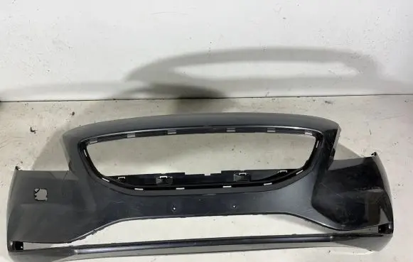Volvo V40 Front bumper