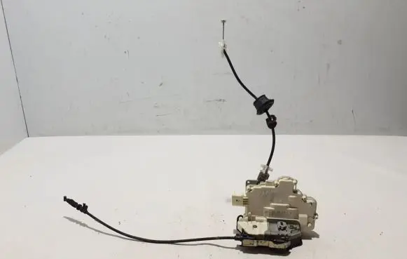 Porsche Panamera (970) Rear door lock 8K0839015A