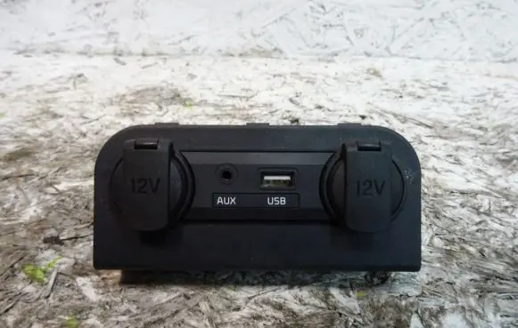 KIA Rio Radio/CD/DVD/GPS head unit 96120-1W010
