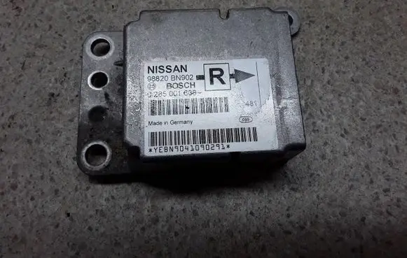 Nissan Almera N16 Airbag control unit/module 98820BN902 0285001638