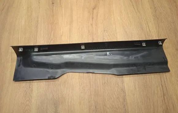 Ford Mustang VI Front sill trim cover FR3B6313201