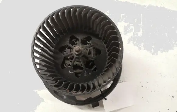 Volkswagen Golf V Heater fan/blower 35987694C 995775