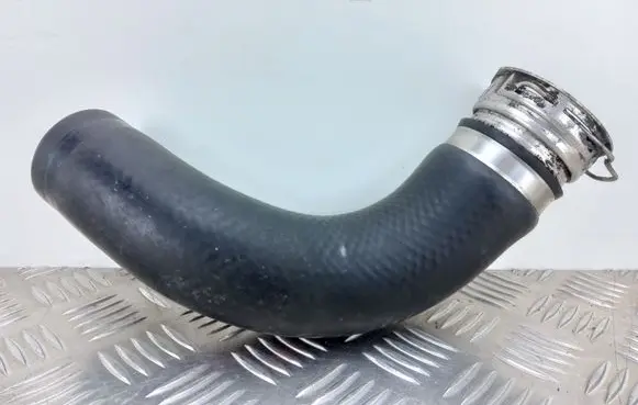 Toyota Avensis T270 Intercooler hose/pipe