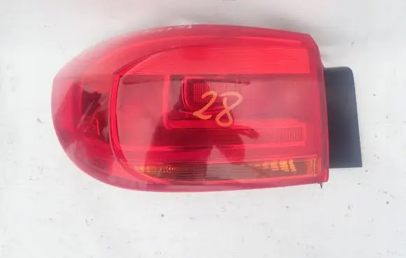 Volkswagen Tiguan Rear/tail lights