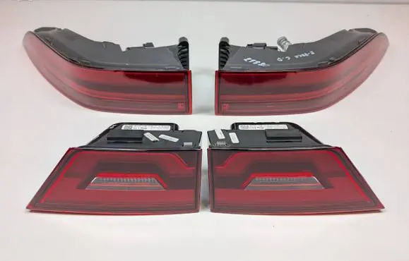 Jaguar E-Pace Rear/tail lights set J9C313405CC J9C313193CC J9C313404CC