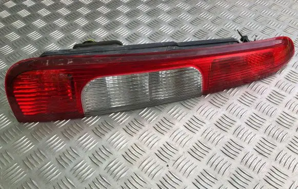 Ford Focus Rear/tail lights 3M5113A603AA 204000003