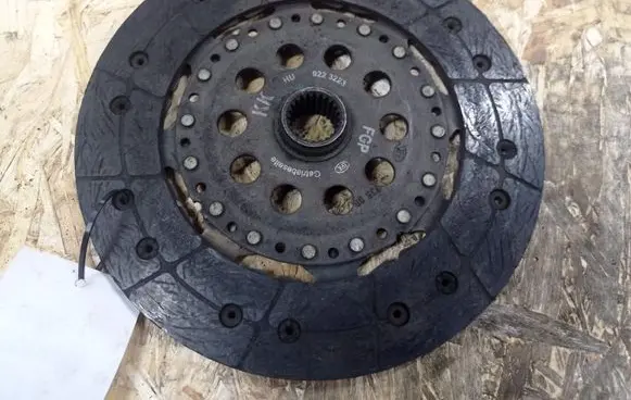 Opel Zafira A Clutch pressure plate 9223223 LUK