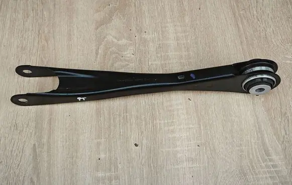 BMW X5 G05 Rear upper control arm/wishbone 6878037 6878038