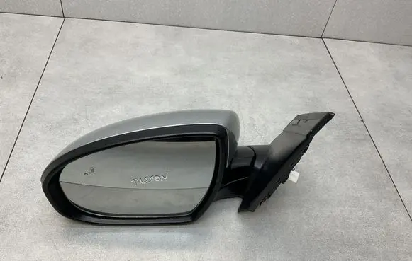 Hyundai Tucson TL Front door electric wing mirror 