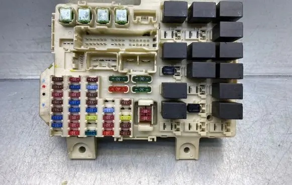 Smart ForFour I Fuse module 02966B219513 1791HOA1 9533821
