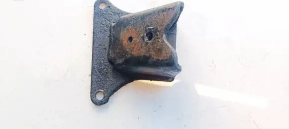 Hyundai H-1, Starex, Satellite Engine mounting bracket