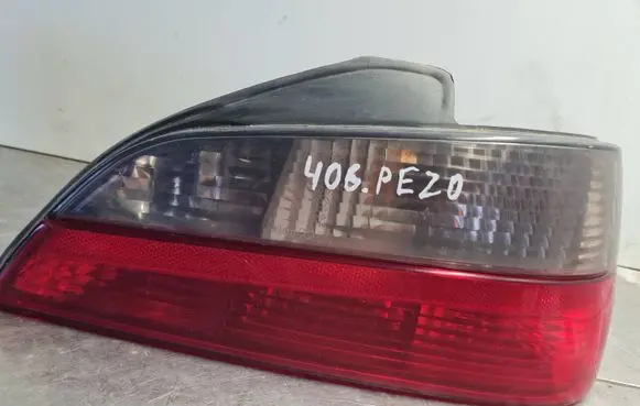 Peugeot 406 Tail light bulb cover holder 2255D