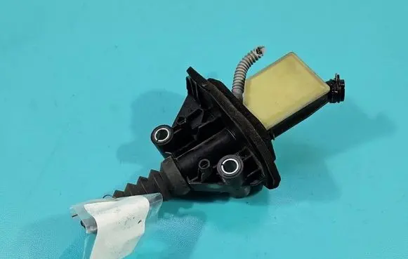 Renault Megane IV Clutch slave cylinder 306105645R IMPRK1590850