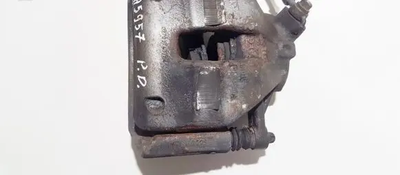 Opel Combo E Front brake caliper
