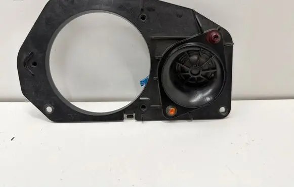 BMW 5 E60 E61 Parcel shelf speaker 