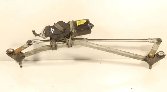 Renault Kangoo II Front wiper linkage and motor 8200409692