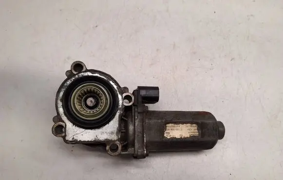 BMW X5 E53 Gearbox-reducer motor 7528559 27102449709 27107566296